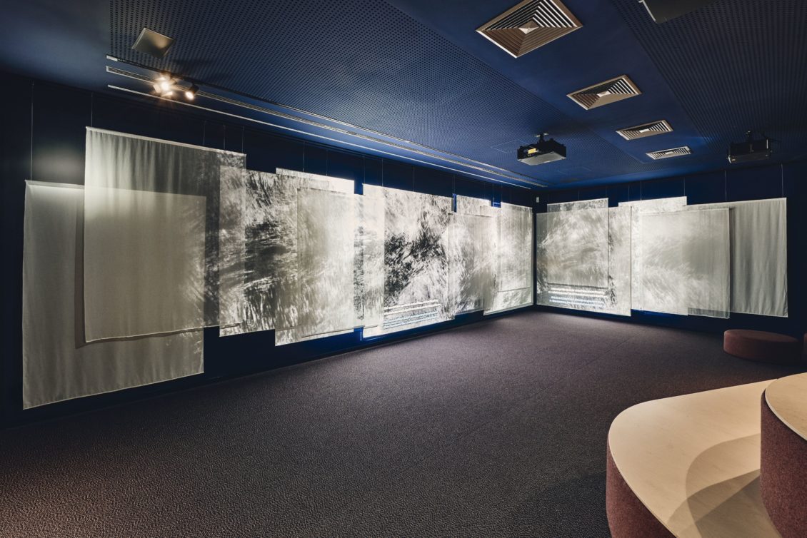 Installation Waescherei Filmraum 2 small