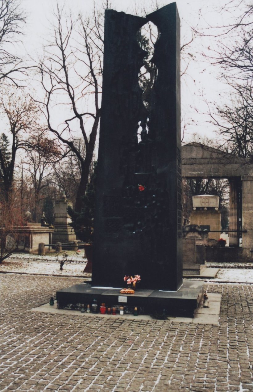 Krakow war memorial